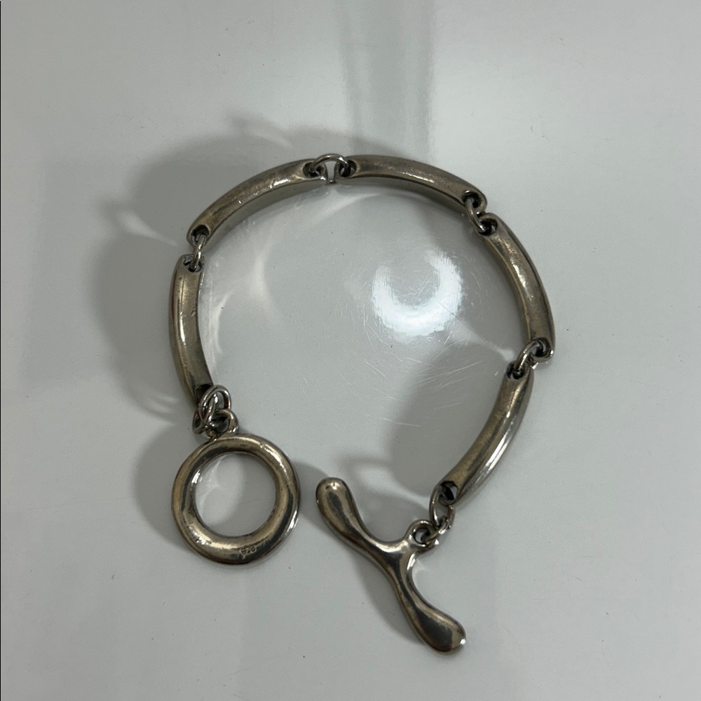 Artisan Handmade Vintage Sterling Silver Modern Design Toggle Clasp Bracelet - Picture 2 of 11
